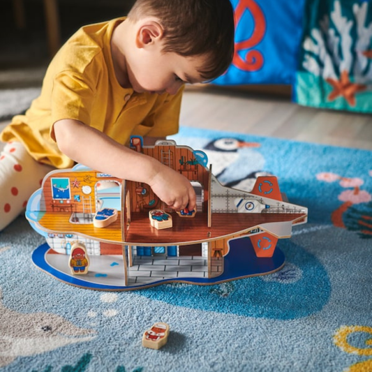 IKEA : BLAVINGAD : 11-Piece Submarine Playset