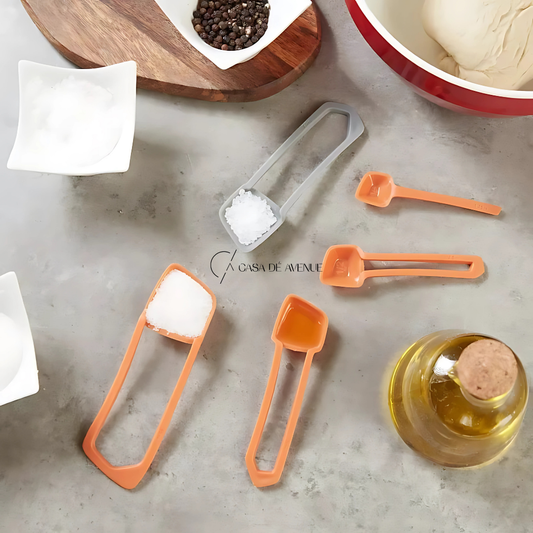 HomeCentre : Bake It : 5-Piece Nesting Measuring Spoons