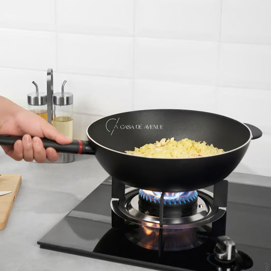 IKEA : BESINNING : Wok With Lid - Non Stick Coating