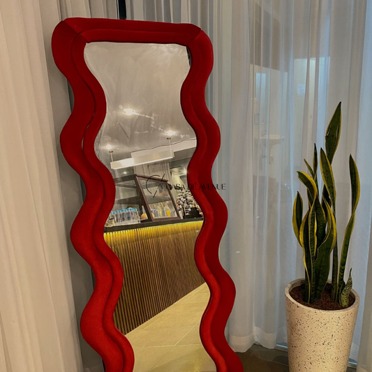 Saturn Tuffted With Premium Mirror