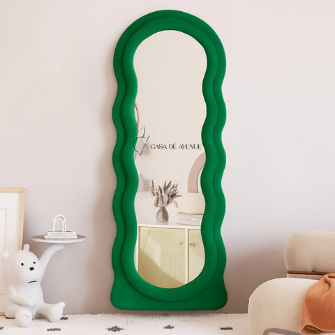 Wavy Mirror With Standard Mirror