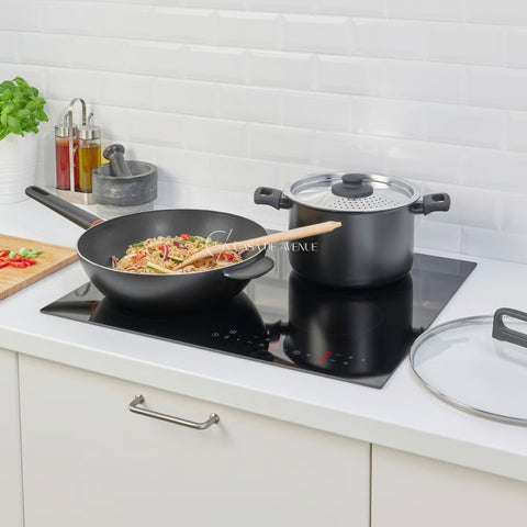 IKEA : BESINNING : Wok With Lid - Non Stick Coating