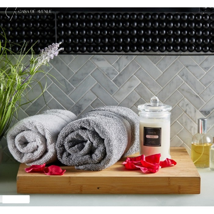 HomeCentre : Essentials : Scented Glass Jar Candle (Slightly Damage)